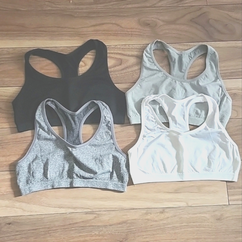 🔥Bundle 4 Sport Bras Girls Size Large